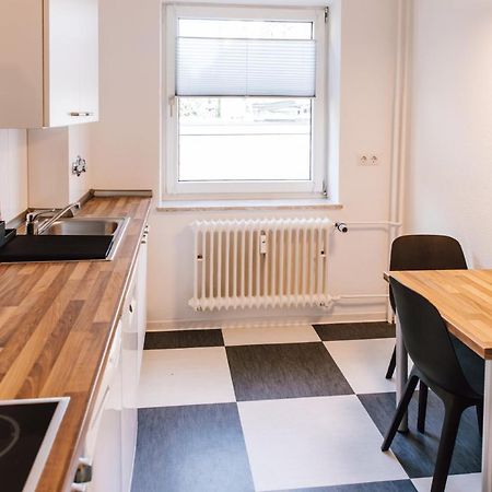 Alles Neu: 1-Zi Zentral Am Exerzierpl. 24H-Checkin Kiel Extérieur photo